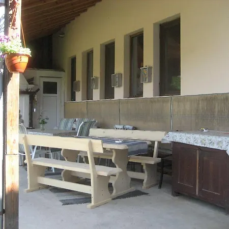 Palitsi Art House Elena