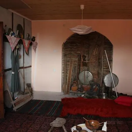 Palitsi Art House Elena